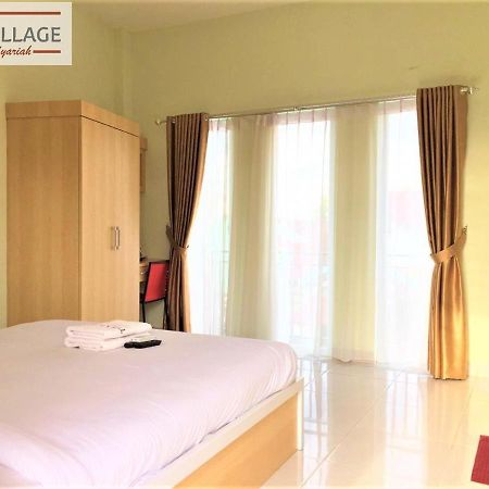 Hotel The Village Syariah Pekanbaru Exterior foto