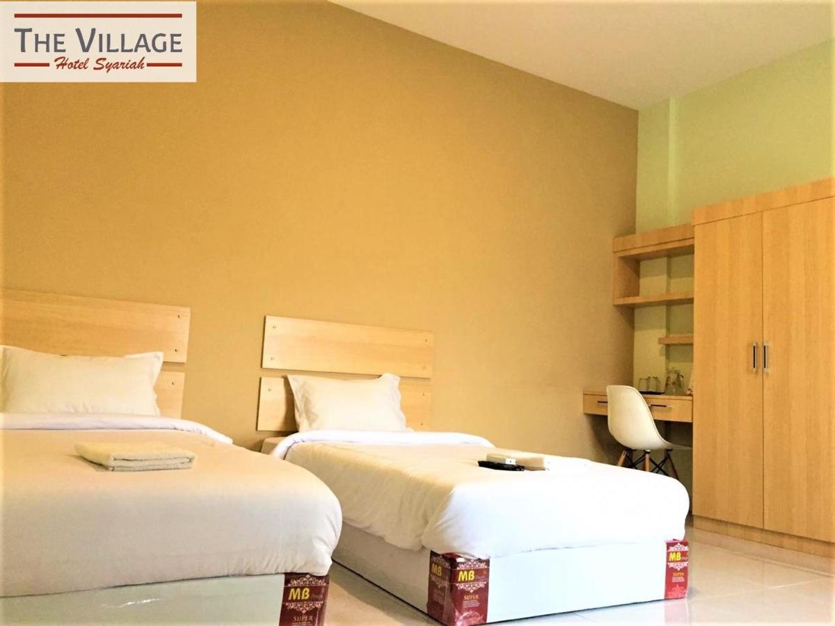 Hotel The Village Syariah Pekanbaru Exterior foto